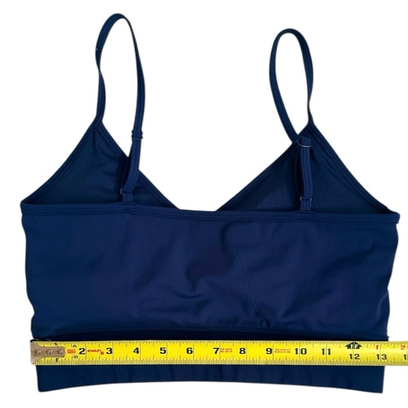 Zenana Blue Sports Bra with removable pads Size Large - Picture 6 of 7